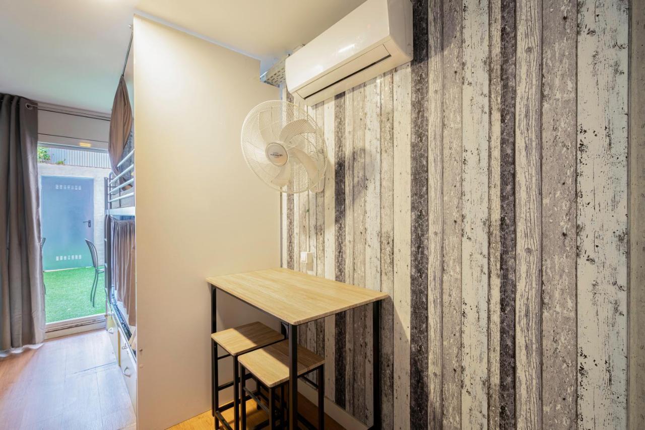 Casa Barcelo Camp Nou Barcelona Hostel *