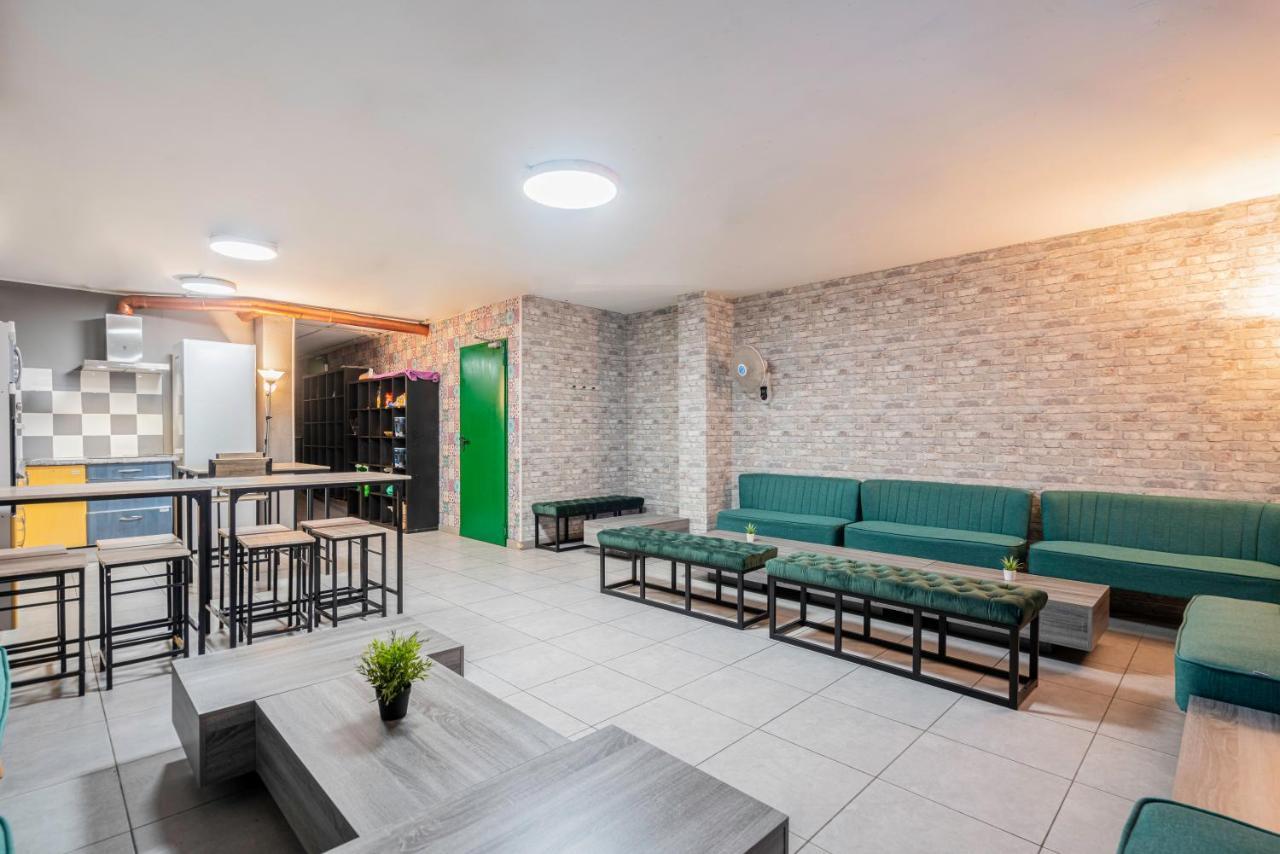 Ostello Casa Barcelo Camp Nou Barcelona