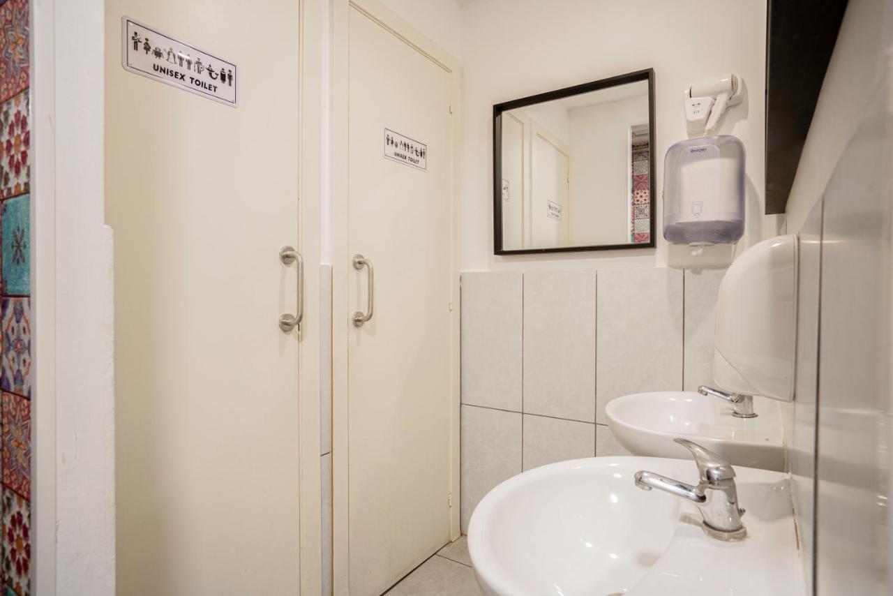 Ostello Casa Barcelo Camp Nou Barcelona L'Hospitalet de Llobregat