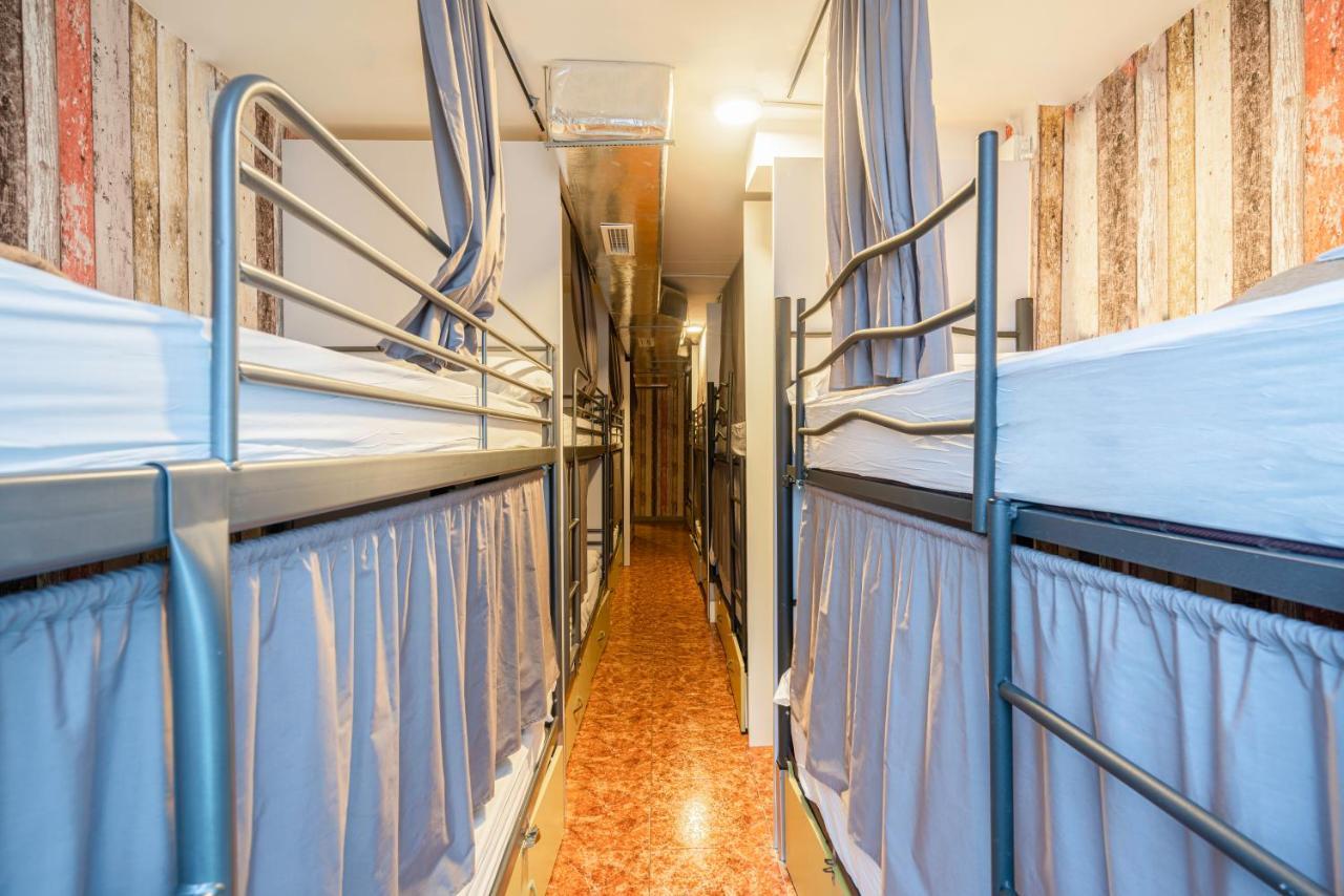 Casa Barcelo Camp Nou Barcelona L'Hospitalet de Llobregat